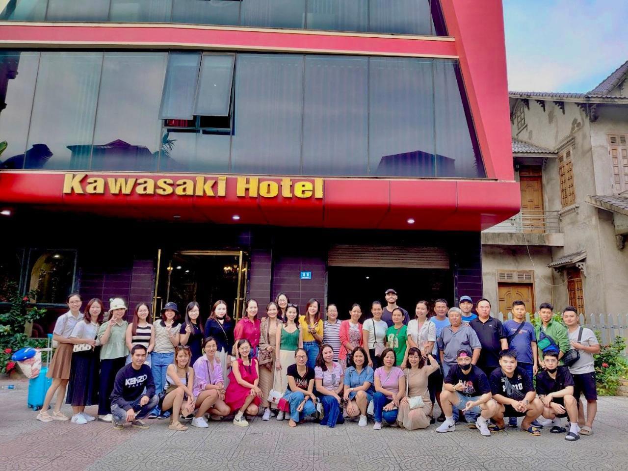 Kawasaki Noi Bai Airport Hotel Exterior photo