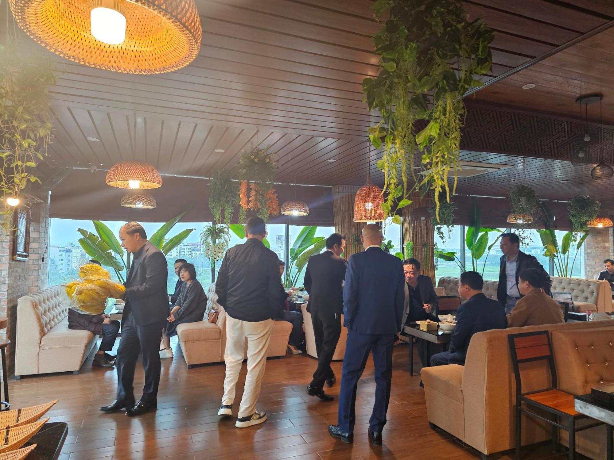 Kawasaki Noi Bai Airport Hotel Exterior photo
