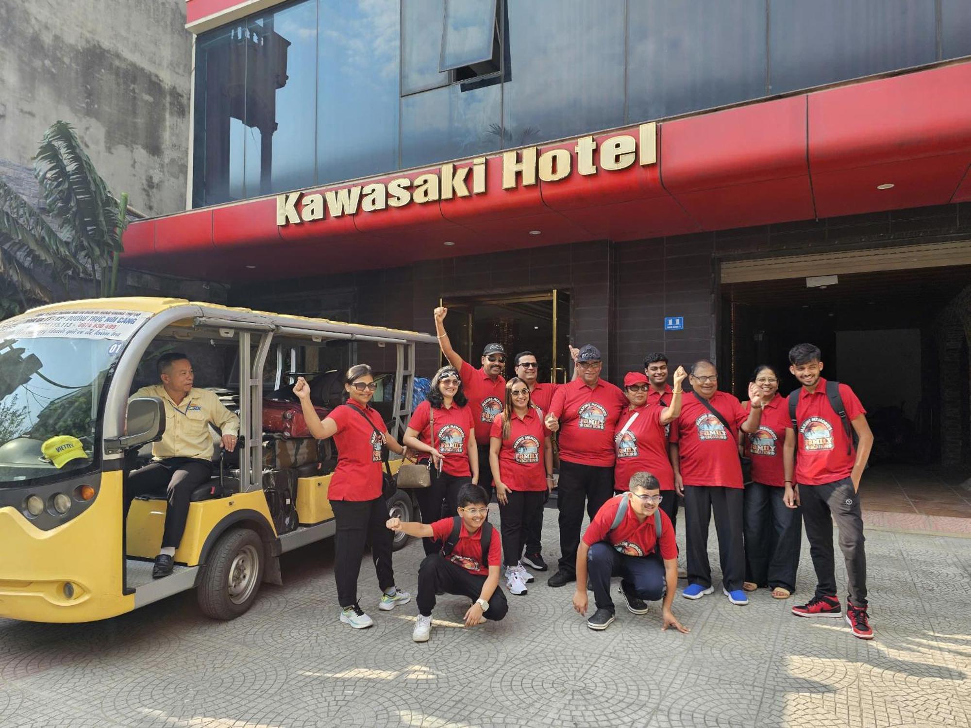Kawasaki Noi Bai Airport Hotel Exterior photo